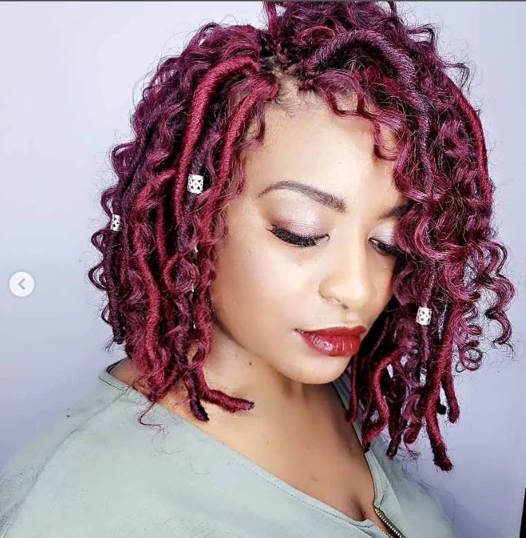 Bohemian bob crochet braids with relaxed curls.