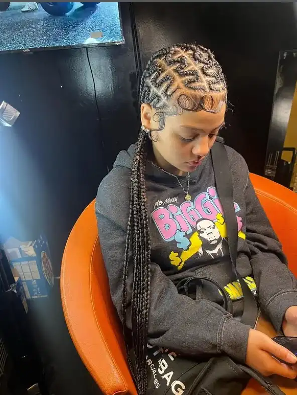 Zigzag part braided hairstyle for girls