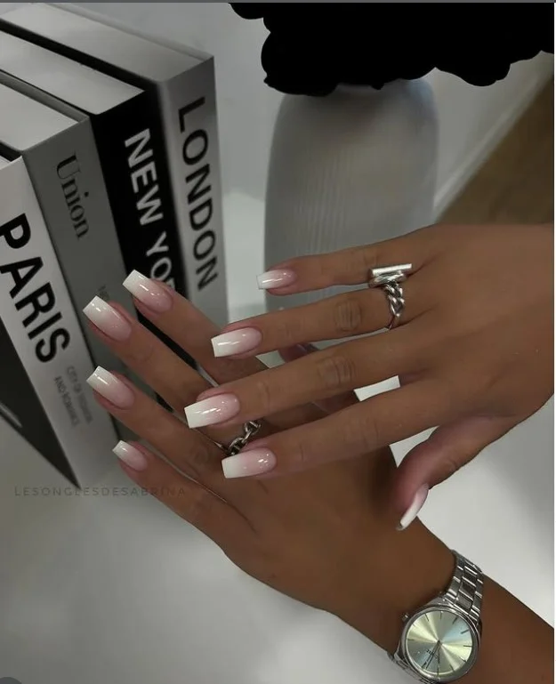 Baby boomer pink and white ombre nails design natural elegant nails