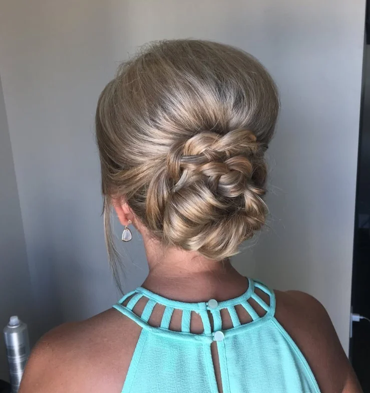 Low twisted updo hairstyle for beach parties and summer events