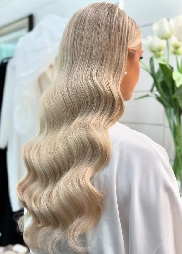 long beachy bridal waves hairstyle with soft texture