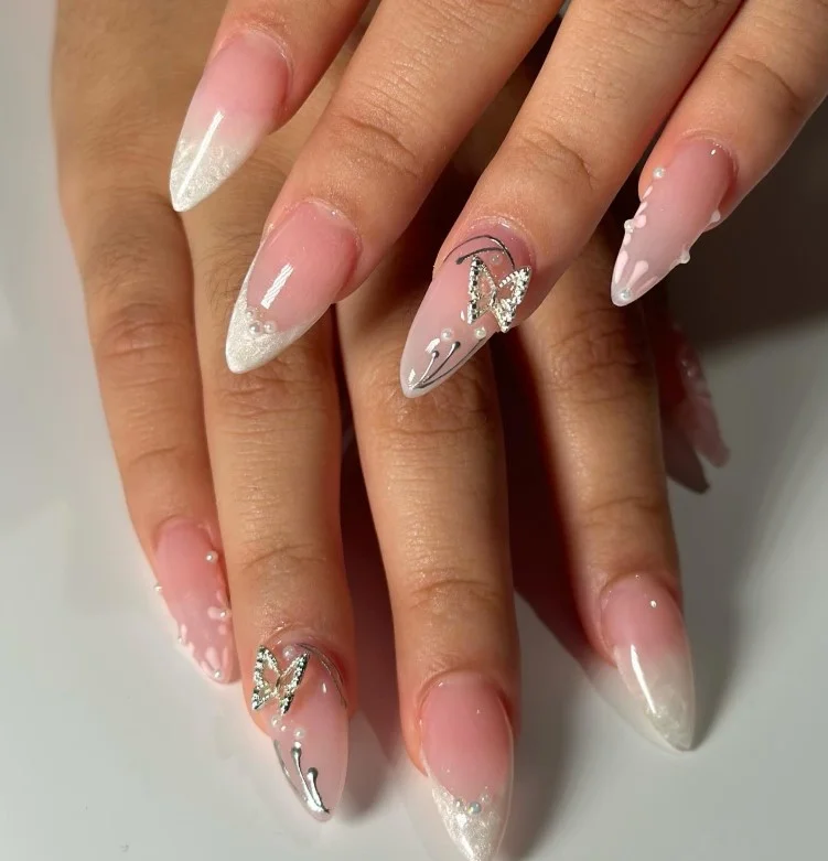 pearl glitter ombre almond nails soft glowing look