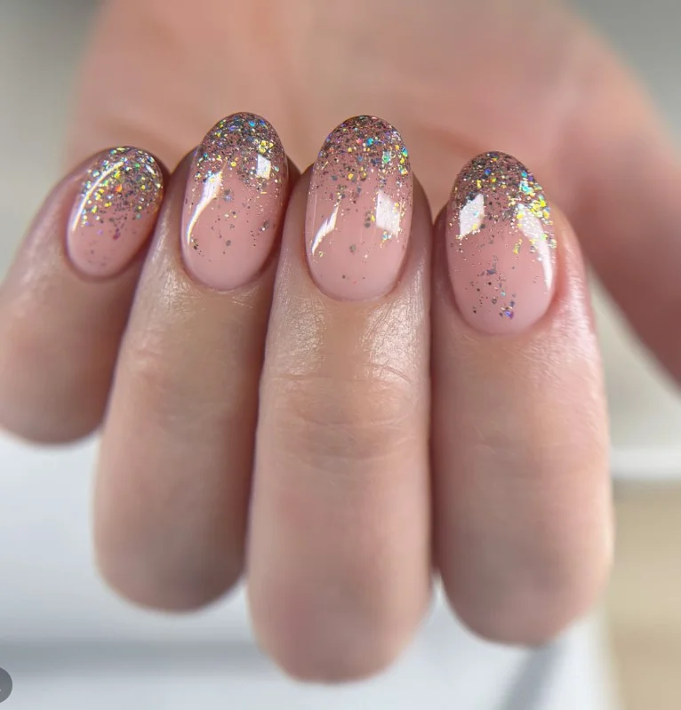 glitter ombre short almond nails glamorous look