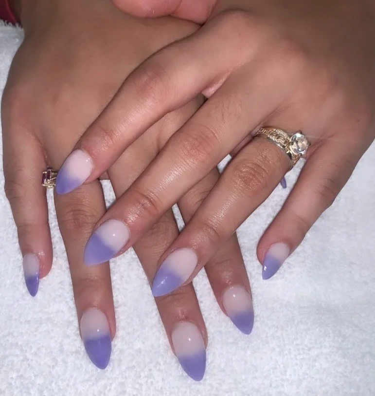 lavender ombre short almond nails pastel nail look