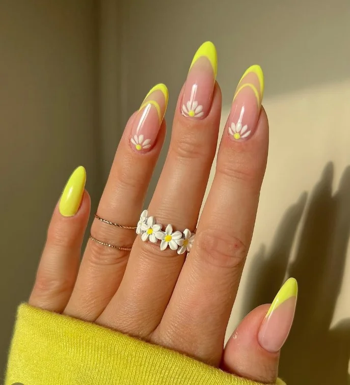 Elegant daisy French tip summer 3D nail designs with raised floral accents.