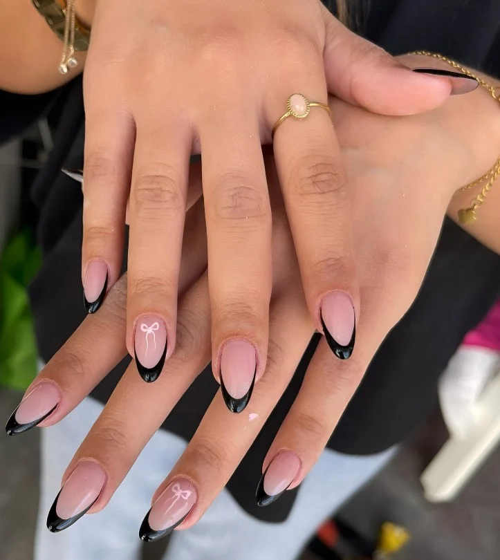 Modern French tip elegant classy almond nail designs with refined almond shape