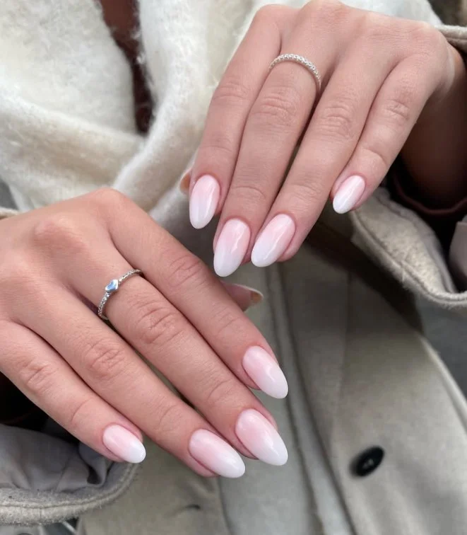 Soft ombre elegant classy almond nail designs with seamless color transition