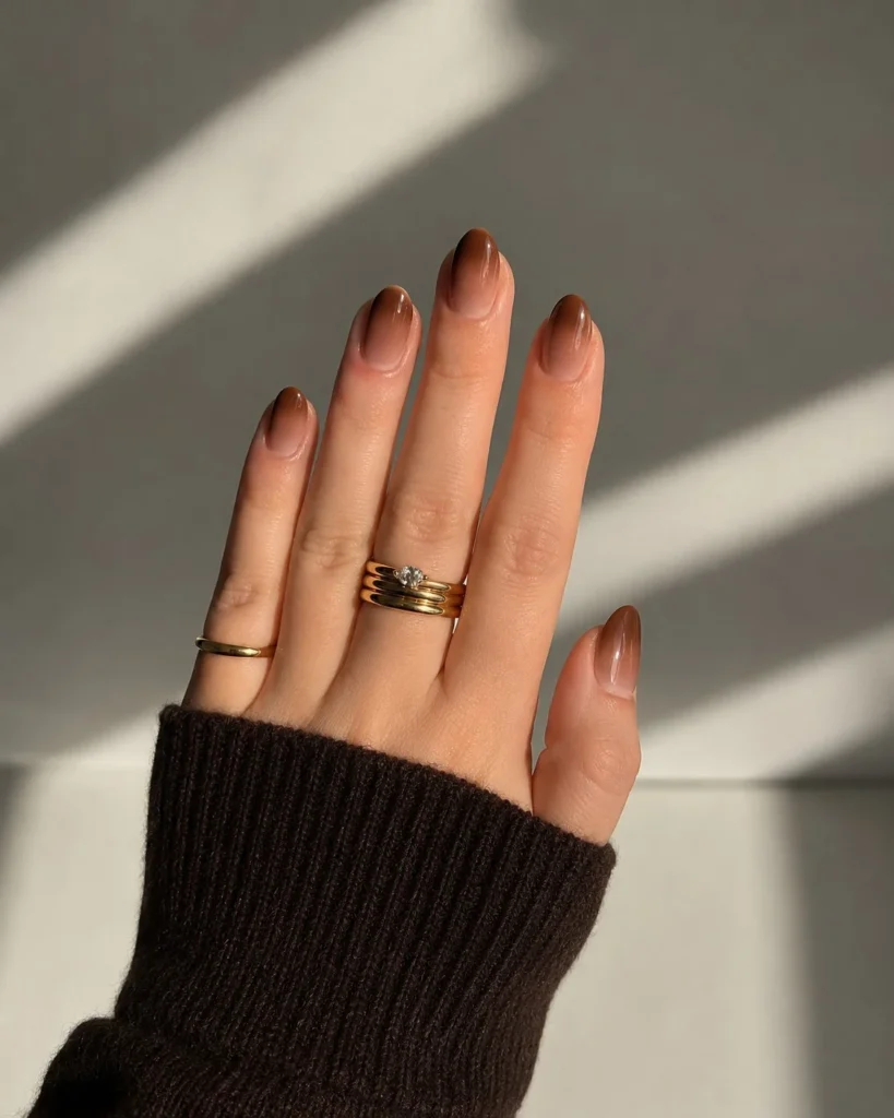 Mocha brown ombre almond nails smooth gradient soft stylish nail look