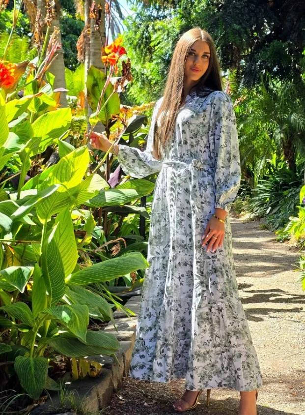 long sleeve tiered maxi dress modest summer fashion inspiration