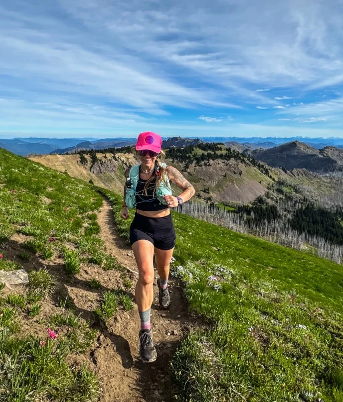 women summer trail running outfit with breathable lightweight activewear