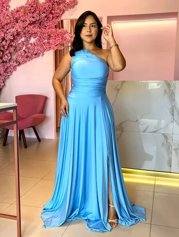 Sky blue one-shoulder satin prom dress with silver bracelet and clutch
